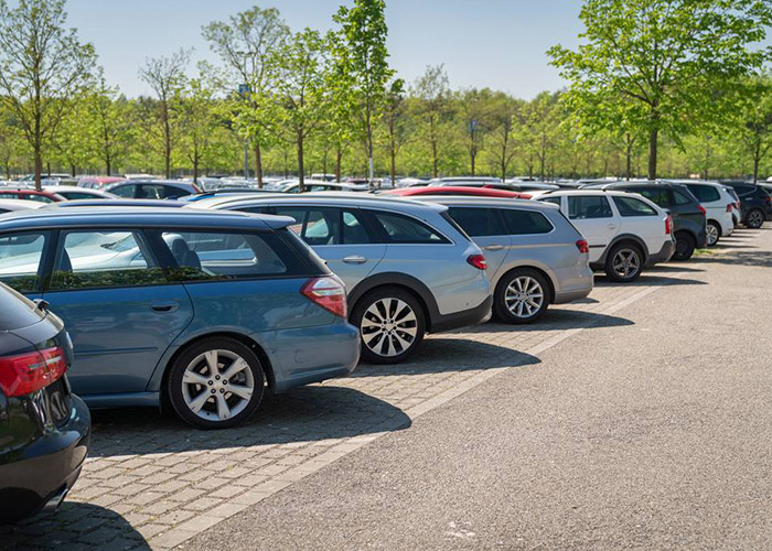 Posiadamy parking dla klientów